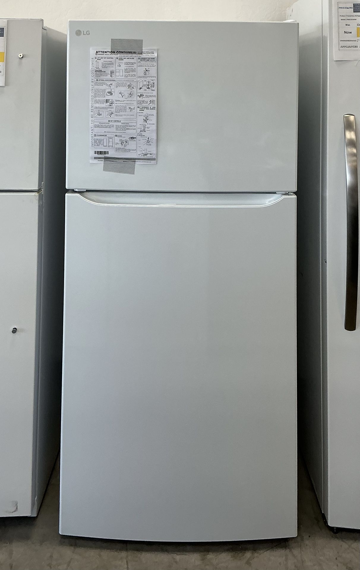 LG 30 in. 20 cu. ft. Top Freezer Refrigerator