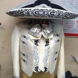 Trajes De Charro Y Mariachi for Sale in Los Angeles CA OfferUp
