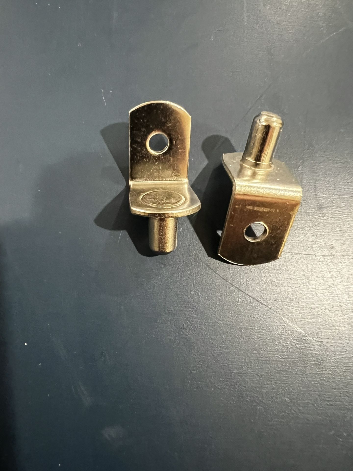 L Shaped Metal Pegs