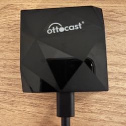 Ottocast Wireless CarPlay Adapter