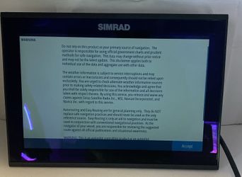 SIMRAD GO12 XSE CHARTPLOTTER FISHFINDER SONAR BOAT RADAR MULTIFUNCTION DISPLAY Used 