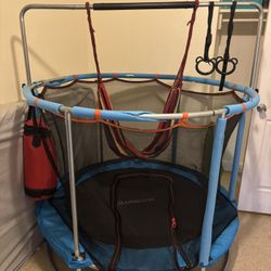 Trampoline 