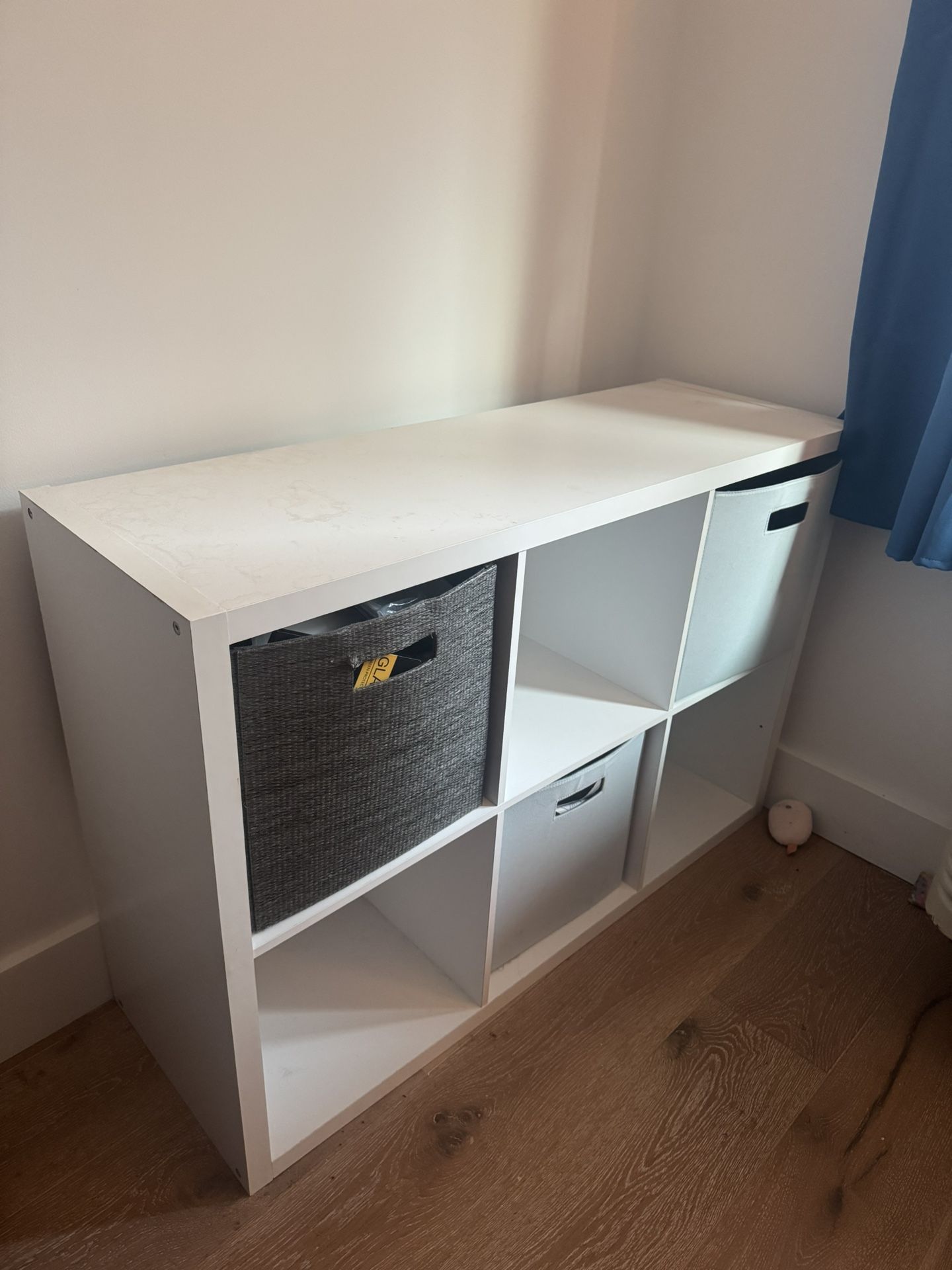 Storage W/ 3 Drawers