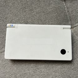 Nintendo DSi White