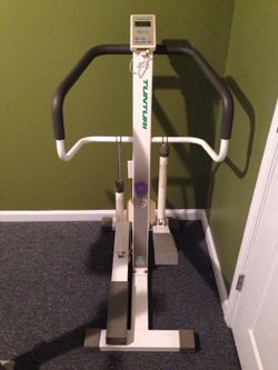 Resistance climber