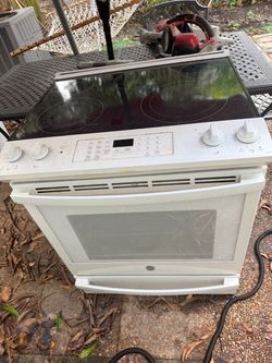 GE oven stove eletric