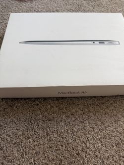 2017 MacBook Air 13” – i5 / 8GB RAM / 128GB SSD – Original Box & Charger