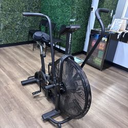Assault Air Bike – Commercial Gym Equipment (Needs Repair)