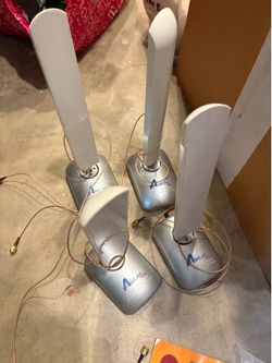 Reliable set of four AirLink 101 2.4 GHz High-Gain Directional Antennas. Model ASB-7MA. Comes with cables attached. Good for boosting your WiFi signal