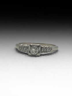 Antique Diamond Engagement Ring 18k White Gold