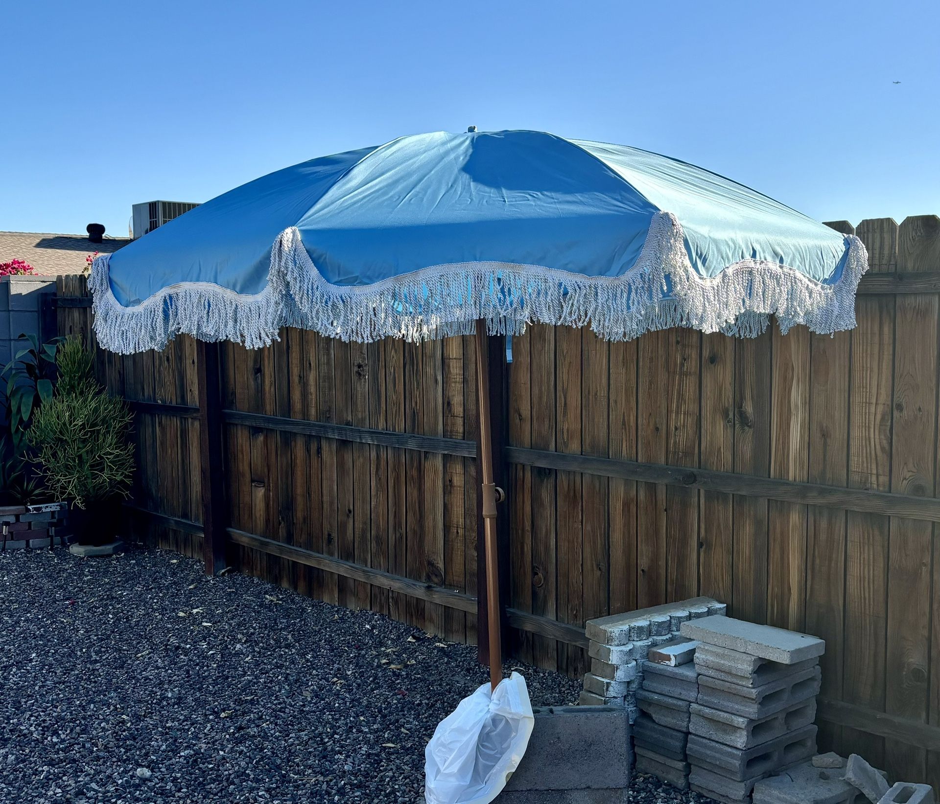 7FT Blue Outdoor Beach Umbrella with Push Button Tilt and Storage Bag  