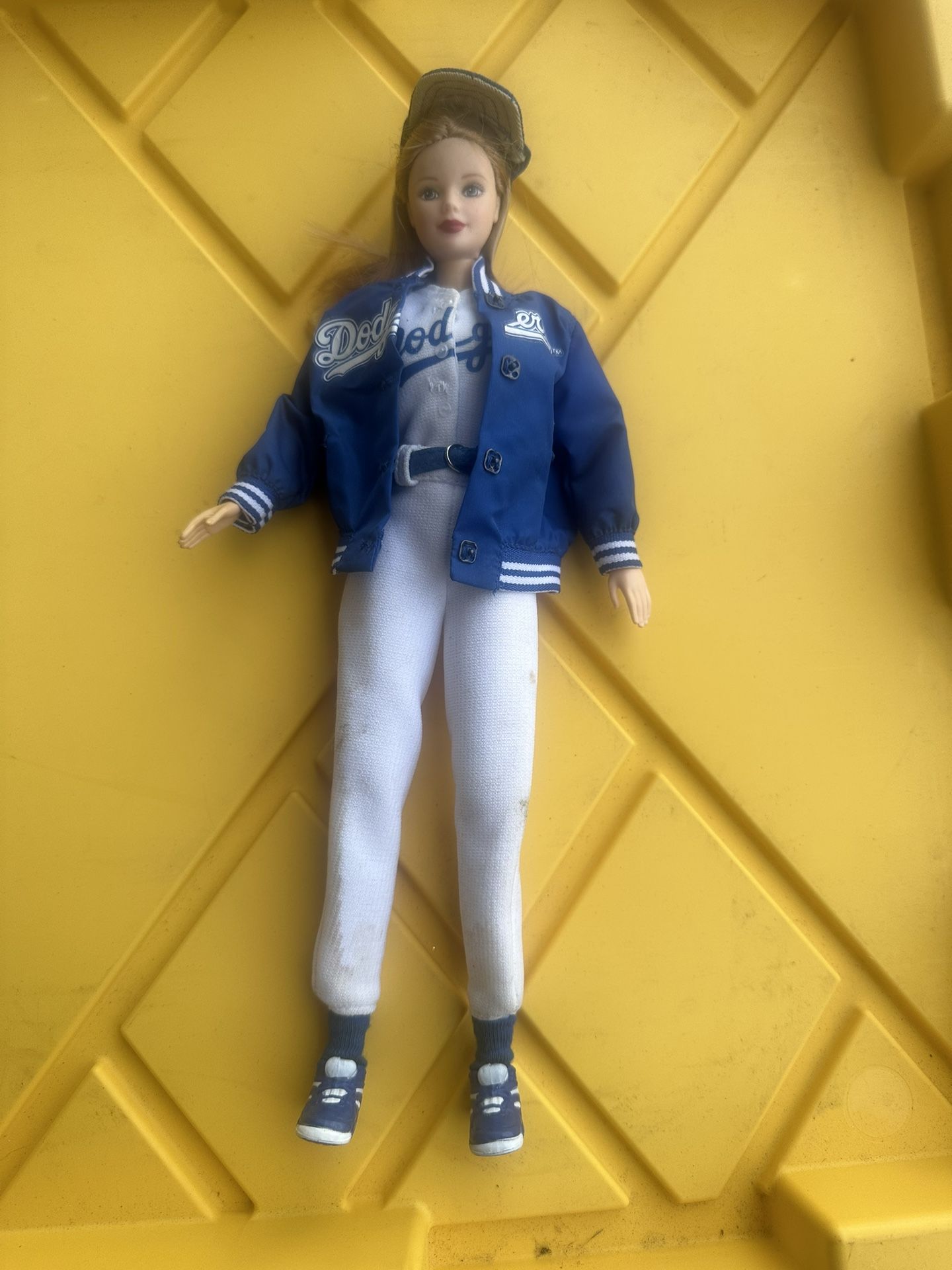 Barbie Los Angeles Dodgers Barbie Collector Edition Mattel