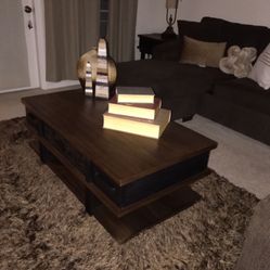 Sectional & Coffee Table 