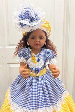 Muñeca Religiosa / Religious Doll - Dos Aguas