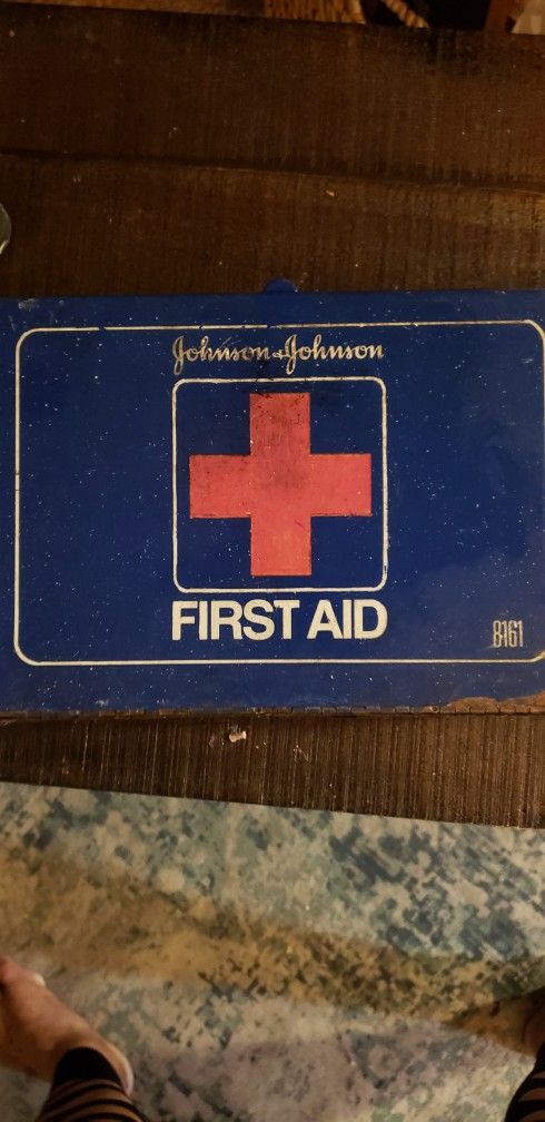 Johnson & Johnson First Aid Kit Vintage