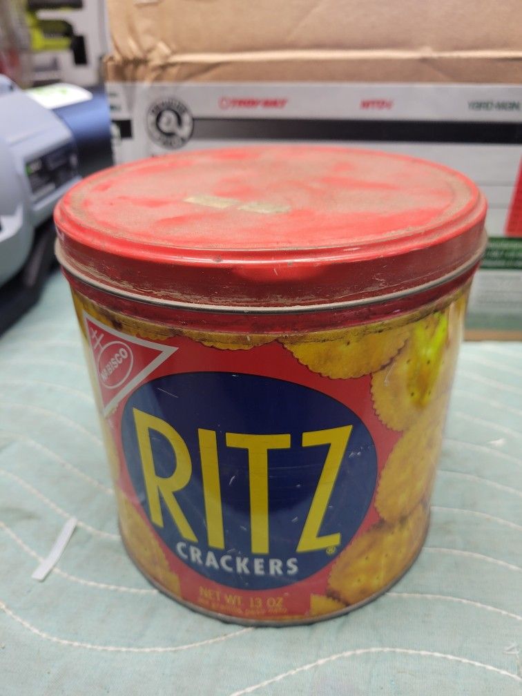 Vintage Ritz Cracker Tin