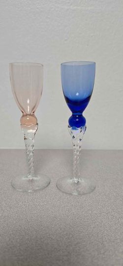 2 Vintage Twisted Stem Art Glass Goblets Pink & Blue – Approx. Intact