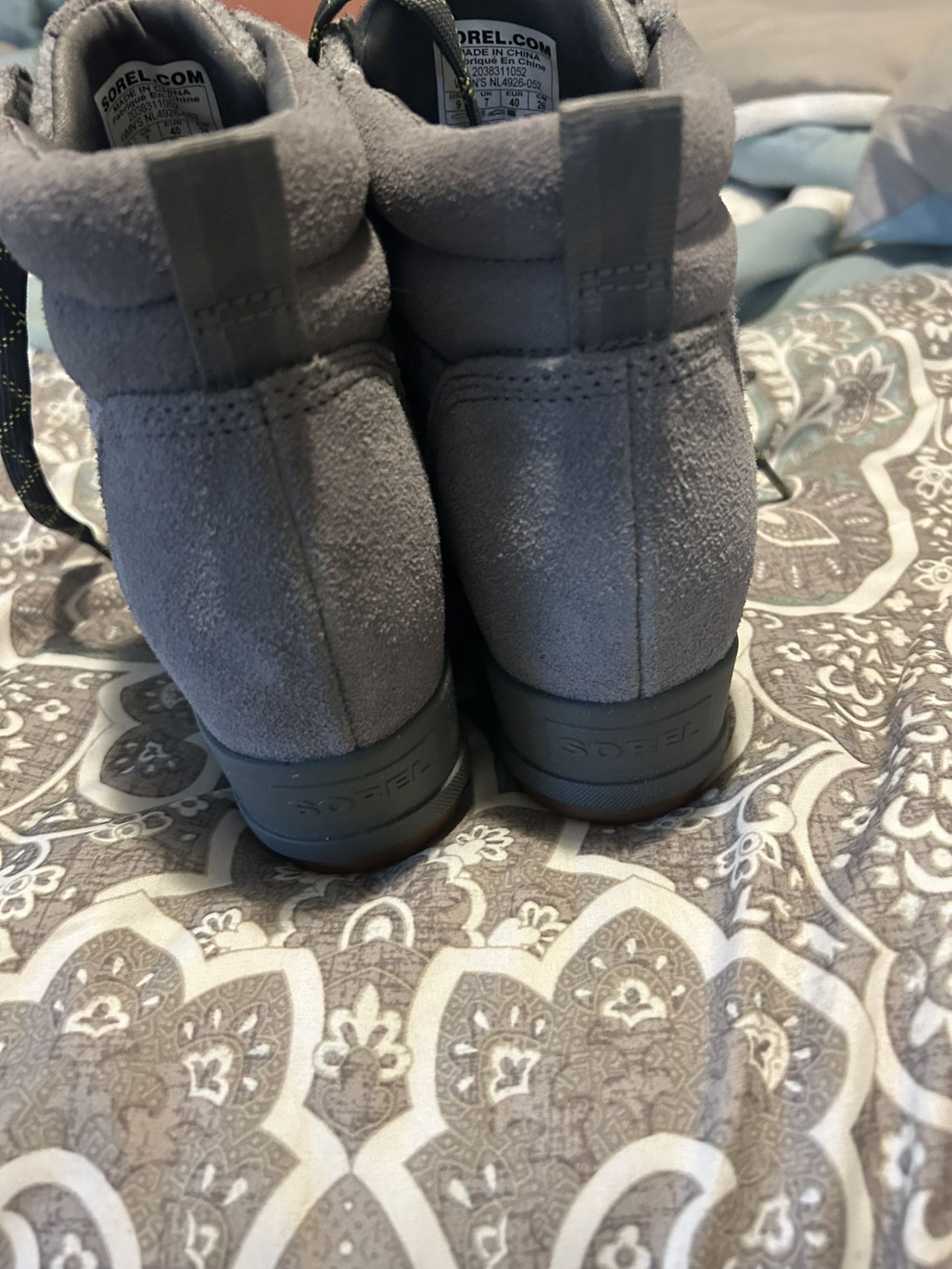 Women’s Sorel Size 9 Boots 