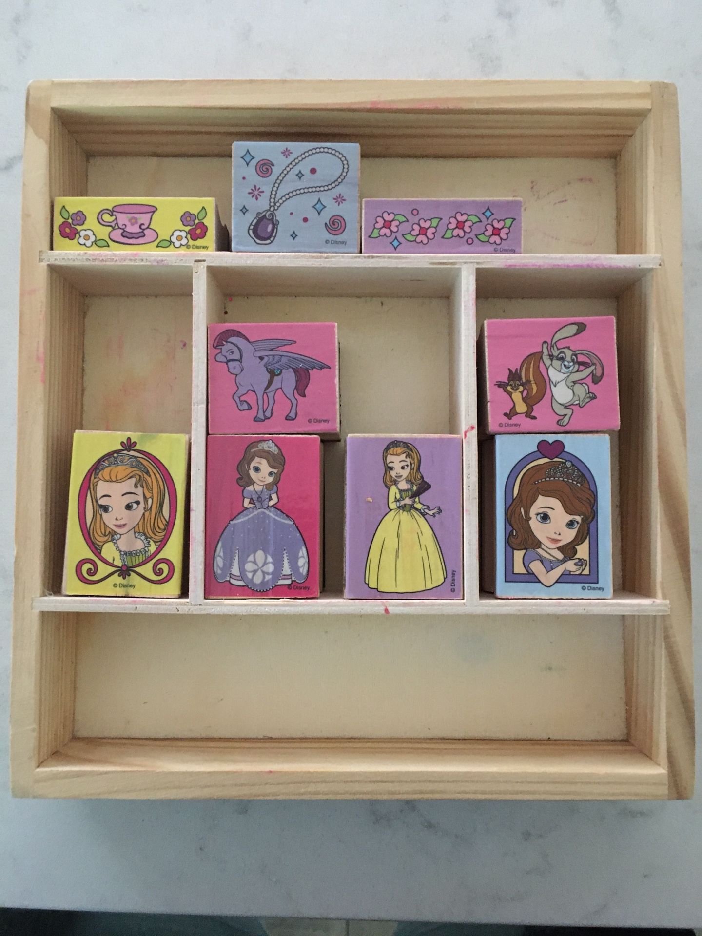 Melissa & Doug Sophia the First stamp set