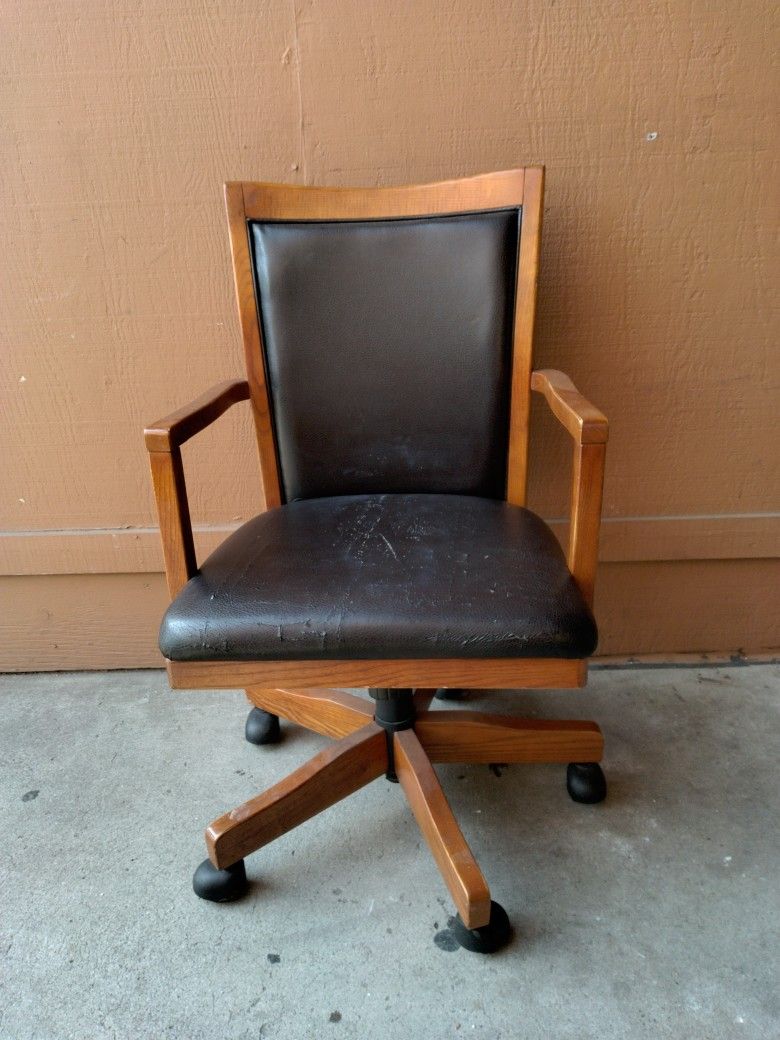 Genuine Leather Executive Office Chair - Mahogany Millworks.