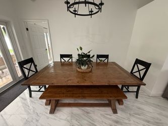 Farmhouse Dining table and chairs