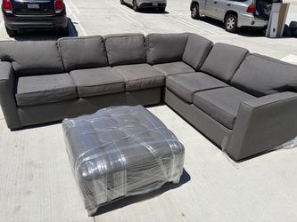 Large Gray Sectional Couch + Matching Ottoman