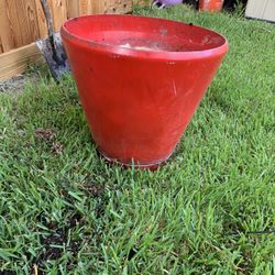 Red Pot