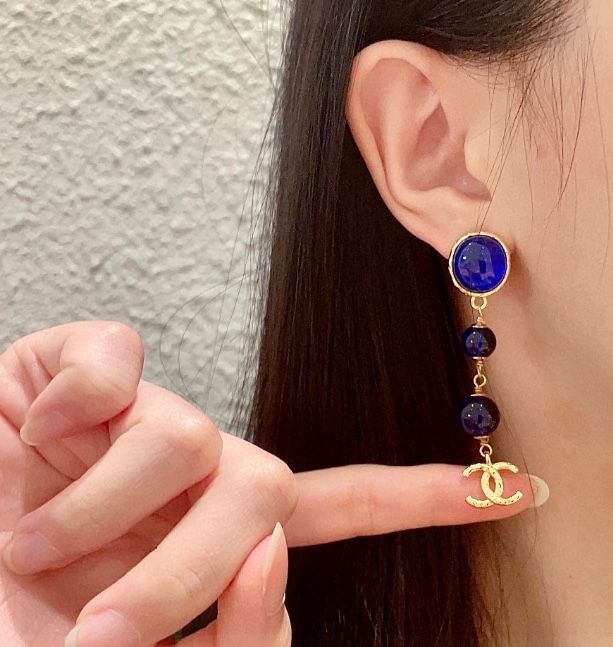 Colorful bead double C earrings