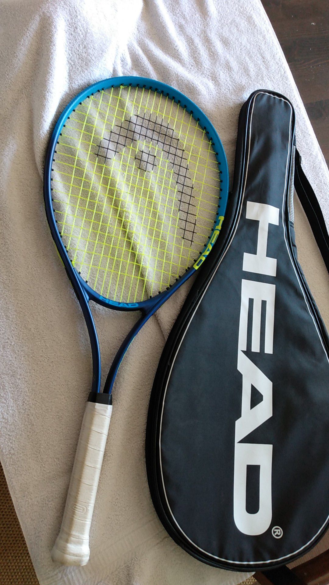 Head Conquest Nano Titanium Tennis Racquet & Carry bag