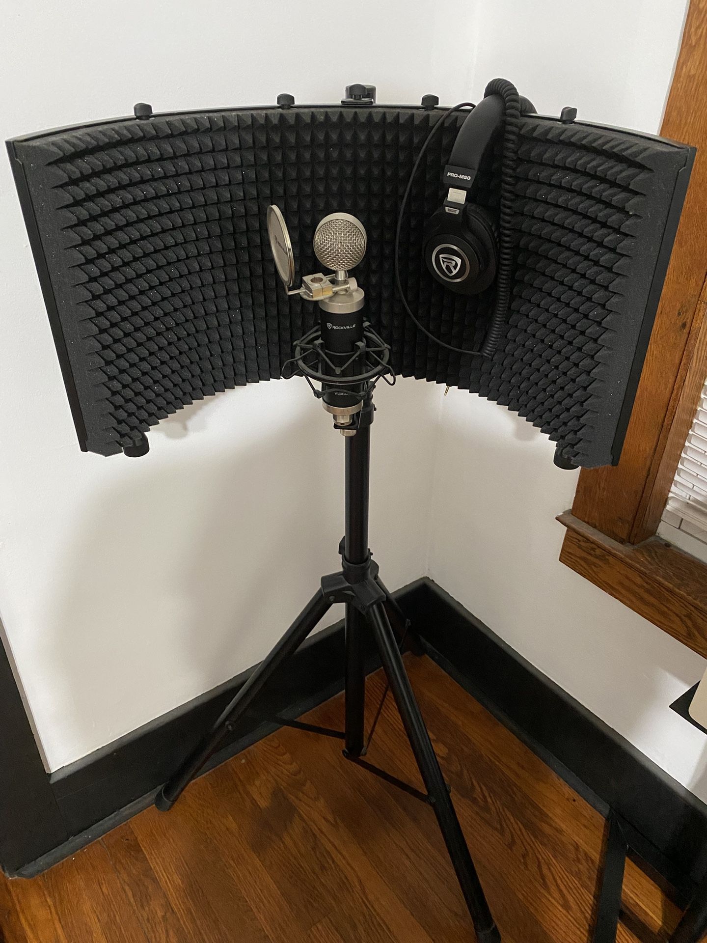 Rockville Pro Recording Studio Microphone Mic+Isolation Shield+Headphones+Stand