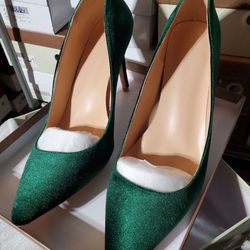 New Green Heel  Women Size 13 And Men Size 10  1/2