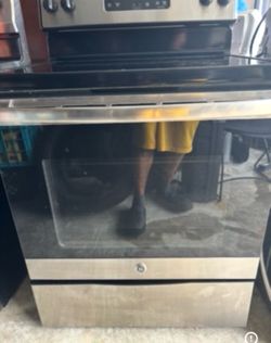 GE Electric Range
