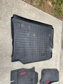 Jeep Wrangler Cargo Mat