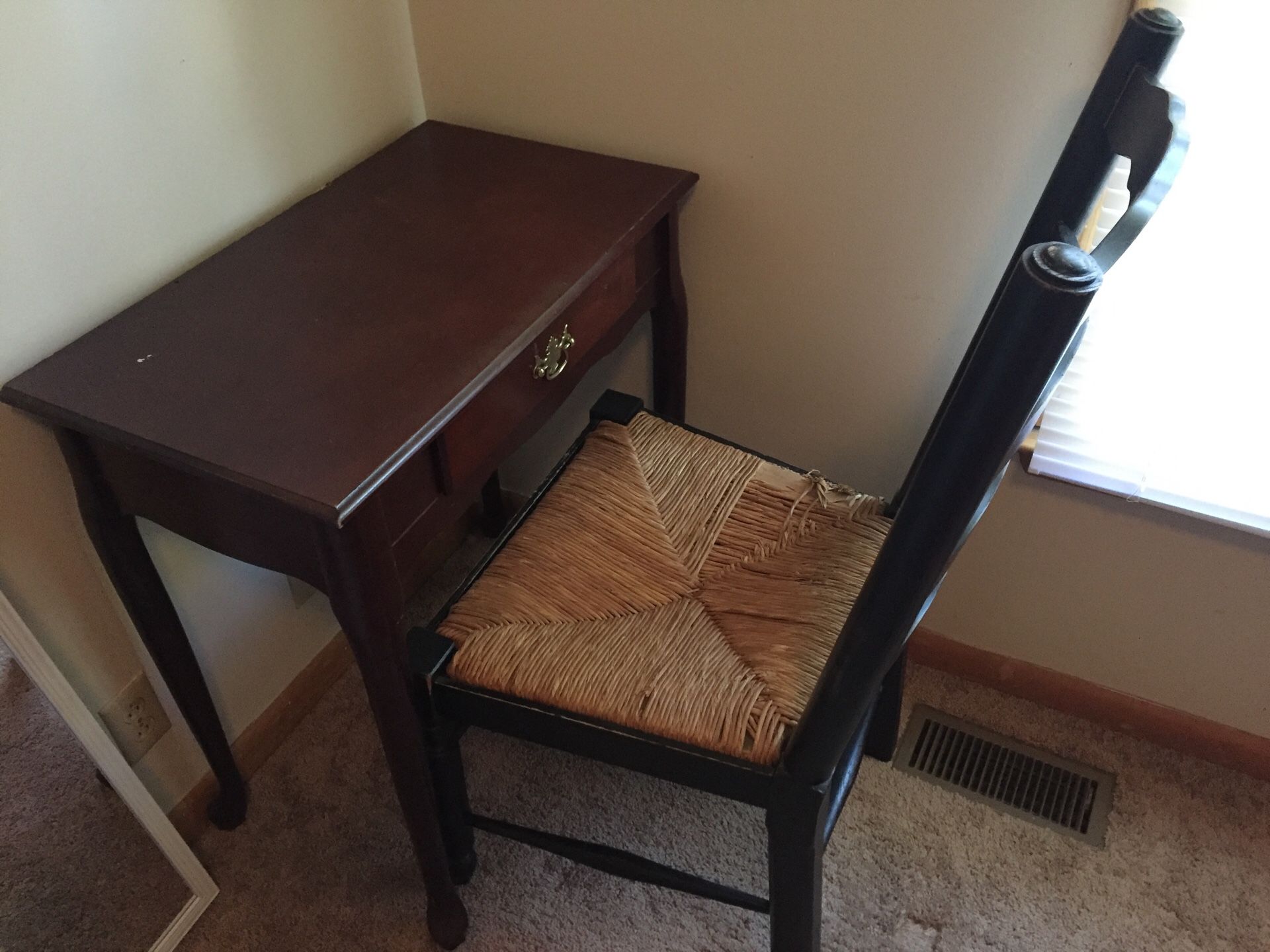 Vanity table and chair