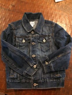 Old Navy girls jean jacket size M.