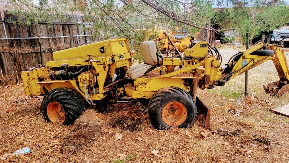 Case-Davis FleetLine 30+4 trencher/backhoe