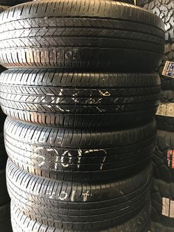 215/70R17 SET OF 4 USEED