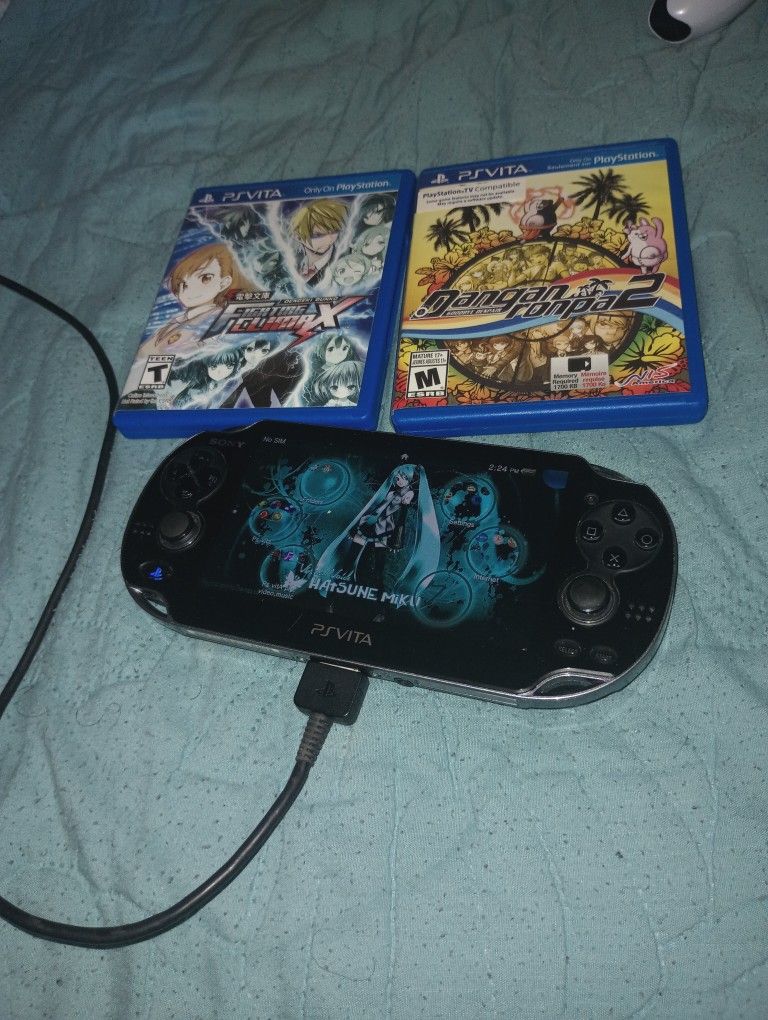 Ps Vita Model PCH 1101 Plus Games