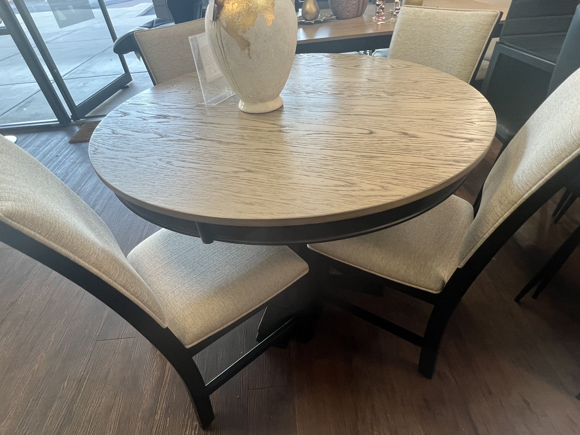 44” Round Dining Table Set 