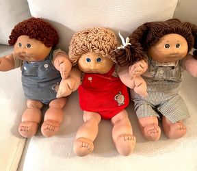 Vintage 1984 Cabbage Patch Dolls!