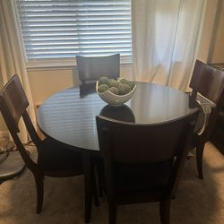 Kitchen Table With Black Padded Chairs