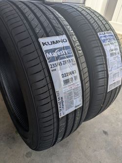 235/45/19 Tires