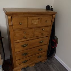 Free queen bed frame night stands and dressers