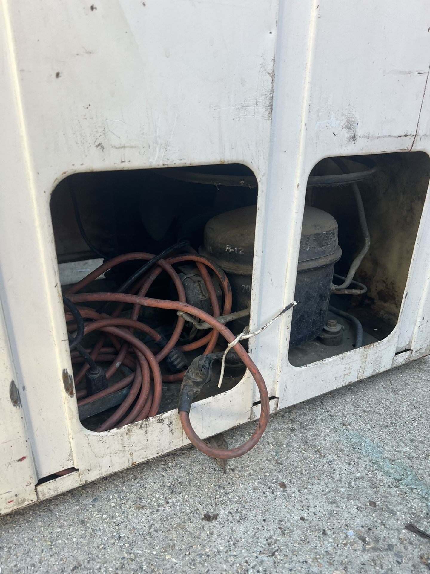 Vintage 1960's Vendorlator 7Up Seven Up Machine