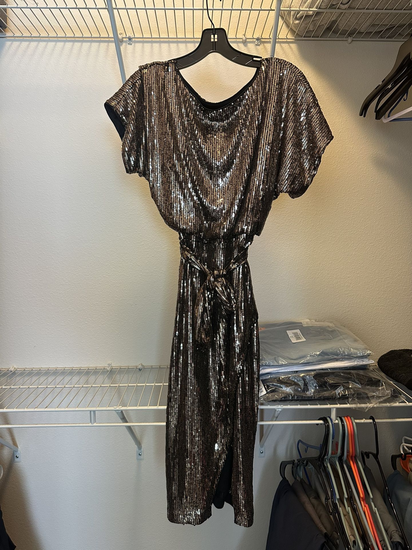 Black and Gold Kensie Dress