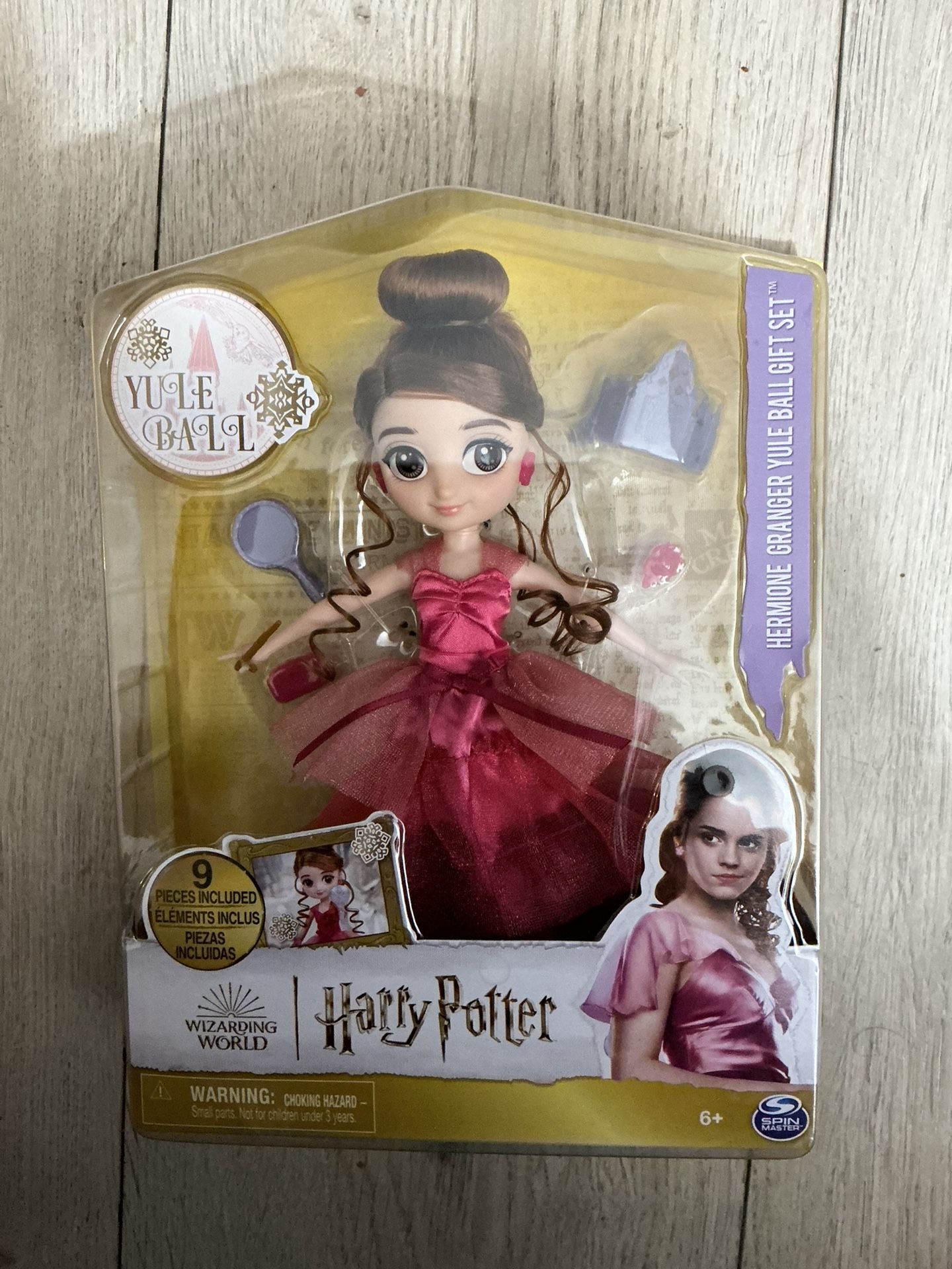 Harry Potter 8inch Hermione Granger Doll 9Piece Yule Ball Gift Set with Doll Acc