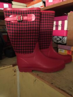 Rain boots
