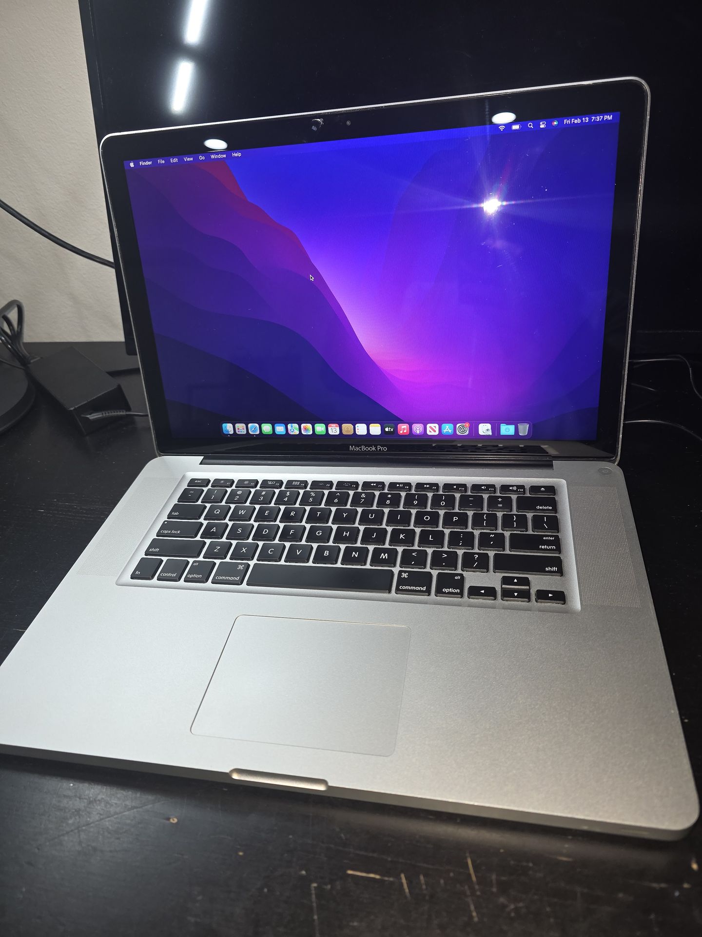 2010 Apple MacBook Pr0 i7 15