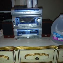 Sterio CD Radio Player 