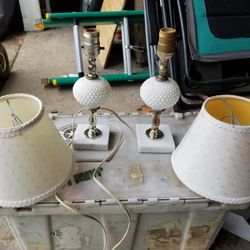 2 Antique Milkglass Bedisde Lamps With Marble Bases And Lamp Shaeds